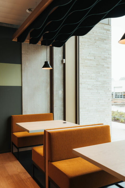 dieterengroup_entrance-bar_breakout-space_kortenberg